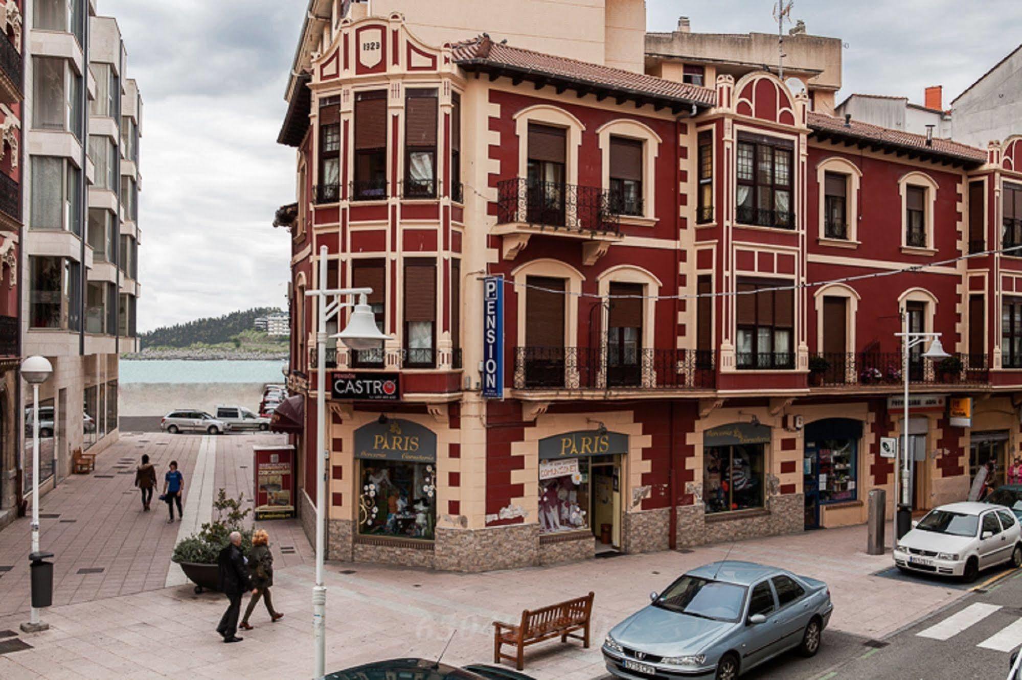 Hosteria Villa De Castro Castro Urdiales Exterior photo